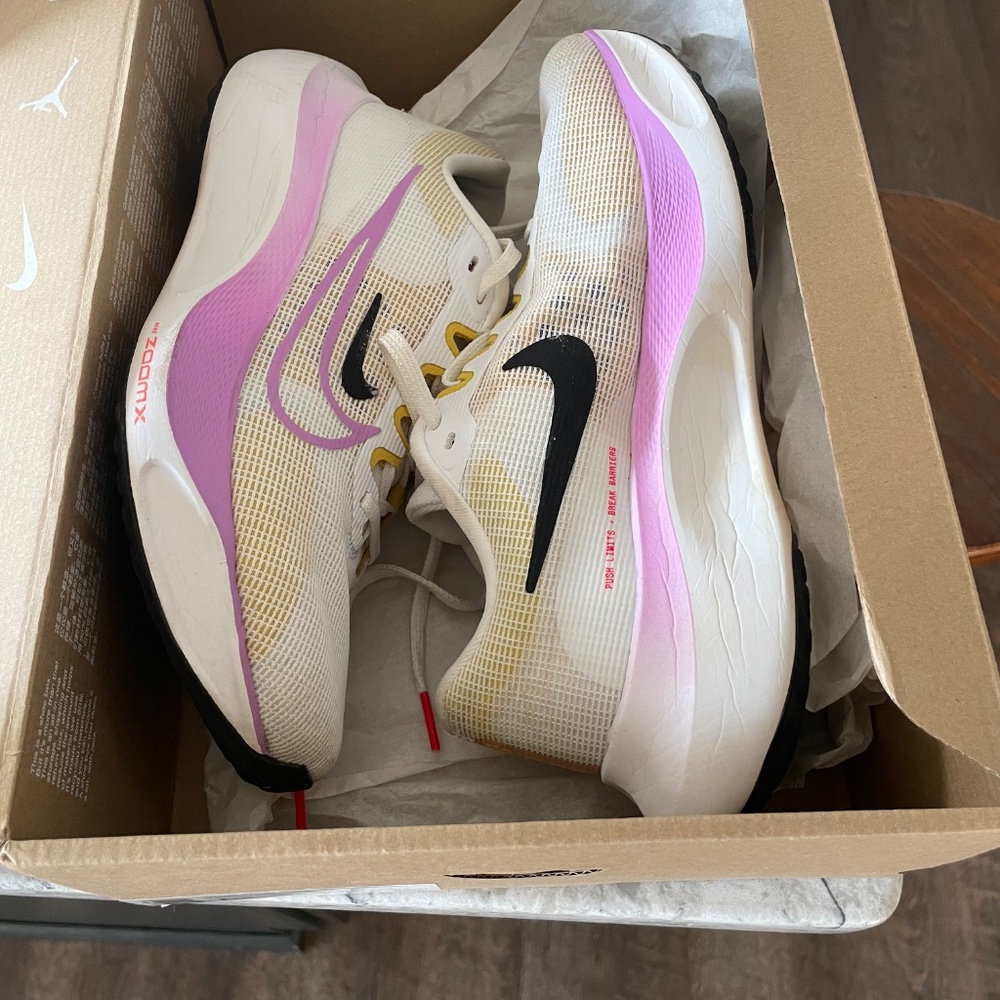 Nike Zoom Fly 5